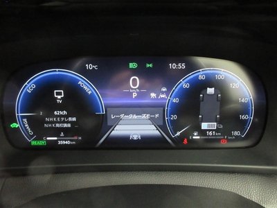 TOYOTA CROWN CROSSOVER - 10