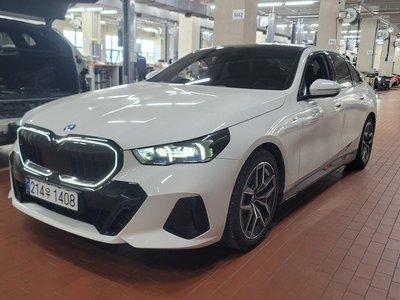 BMW 5 SERIES - 3