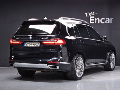 2021 BMW X7 照片 3