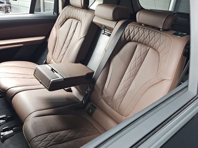 2021 BMW X7 — миниатюра 29