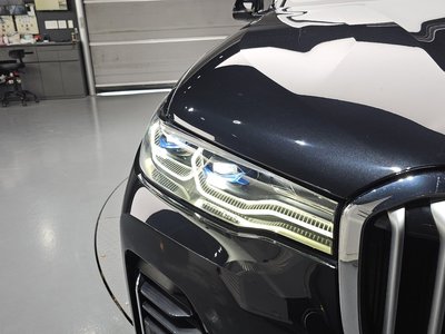 2021 BMW X7 照片 9