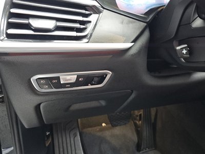 2021 BMW X7 — миниатюра 37