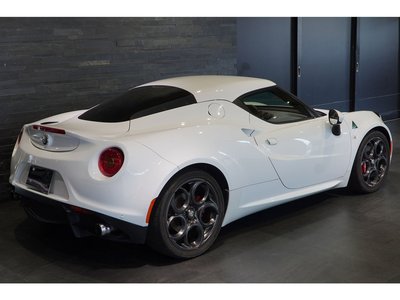 صورة 7 لـ 2015 ALFA Romeo 4C