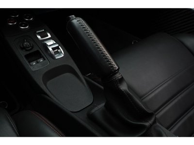 2015 ALFA Romeo 4C 照片 35