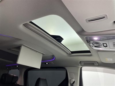 TOYOTA ALPHARD - 9