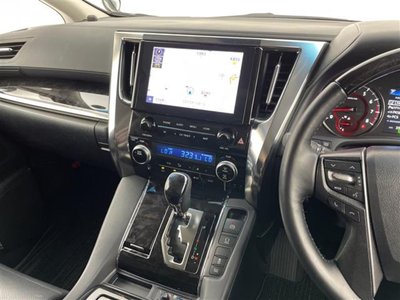 TOYOTA ALPHARD - 10