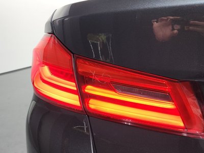 2017 BMW 5 SERIES 照片 10
