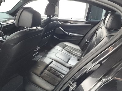 2017 BMW 5 SERIES 缩略图 25