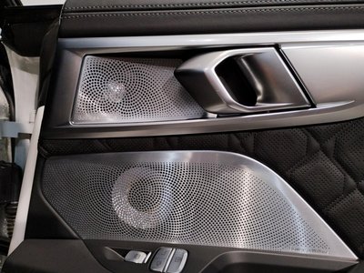2021 BMW M8 GRAN COUPE — миниатюра 72