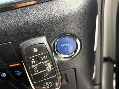 TOYOTA ALPHARD - 8