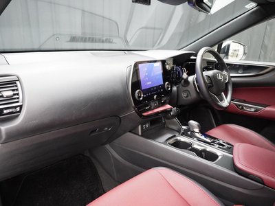 2023 Lexus NX 缩略图 13