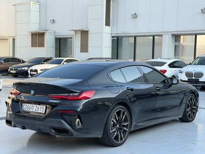 BMW 8 SERIES - 5