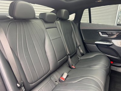2023 Mercedes-BENZ EQE — миниатюра 27
