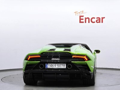 LAMBORGHINI HURACAN - 3