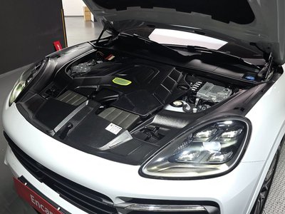 2022 Porsche CAYENNE 照片 7