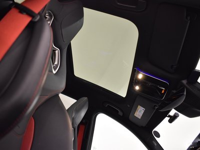 MERCEDES-BENZ C-CLASS AMG - 4