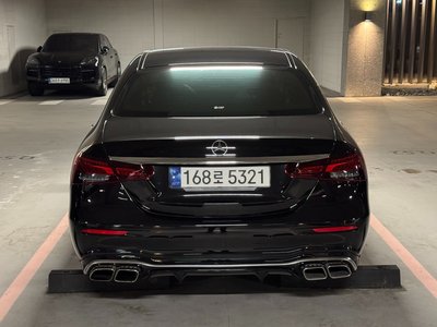 MERCEDES-BENZ E-CLASS - 3