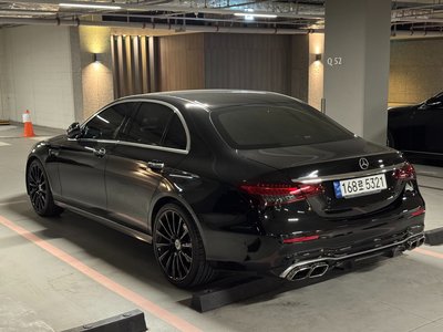 MERCEDES-BENZ E-CLASS - 4