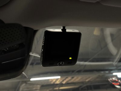 MERCEDES-BENZ E-CLASS - 6