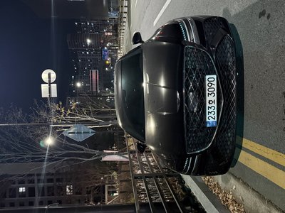 GENESIS G80 (RG3) - 2