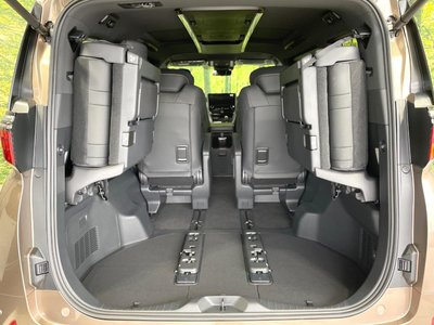 صورة مصغرة 11 لـ 2026 Toyota ALPHARD