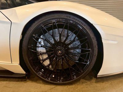 2018 Lamborghini AVENTADOR ROADSTER photo 8