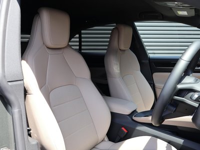 2026 Porsche MACAN — миниатюра 21