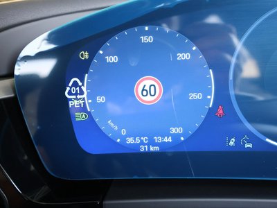2026 Porsche MACAN — миниатюра 25