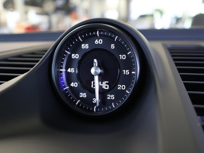 2026 Porsche MACAN — миниатюра 29