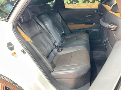 صورة 10 لـ 2023 Toyota CROWN CROSSOVER