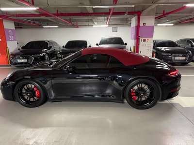 PORSCHE 911 - 4