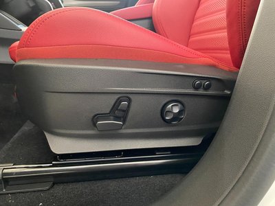 2025 ALFA Romeo STELVIO 缩略图 50