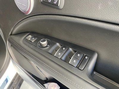 2025 ALFA Romeo STELVIO 缩略图 34