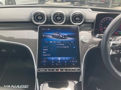 2025 Mercedes-BENZ C-CLASS AMG 照片 16