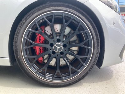 2025 Mercedes-BENZ C-CLASS AMG 照片 6