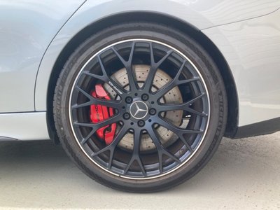 2025 Mercedes-BENZ C-CLASS AMG 照片 5