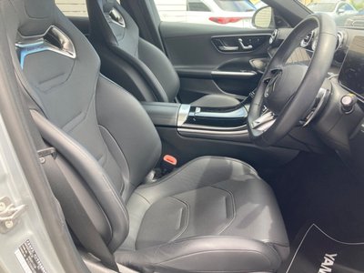2025 Mercedes-BENZ C-CLASS AMG 照片 10