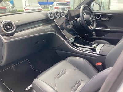 2025 Mercedes-BENZ C-CLASS AMG 照片 12