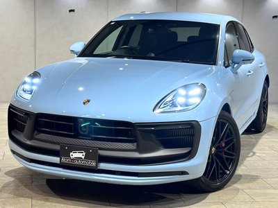 PORSCHE MACAN - 3