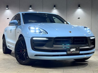 PORSCHE MACAN - 9