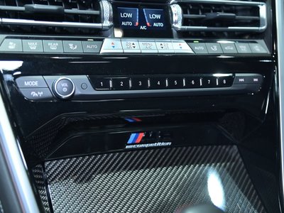 2022 BMW M8 GRAN COUPE — миниатюра 47