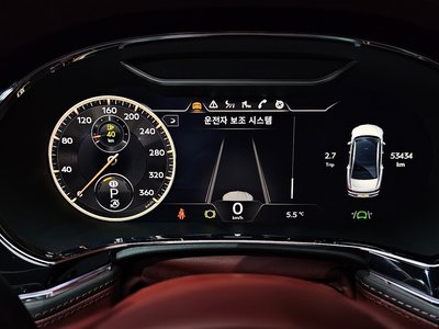 BENTLEY FLYING SPUR - 8