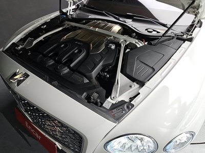 BENTLEY FLYING SPUR - 7