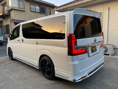TOYOTA GRAND ACE - 6