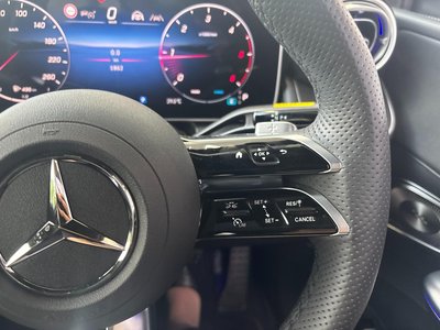 2025 Mercedes-BENZ GLC — миниатюра 24