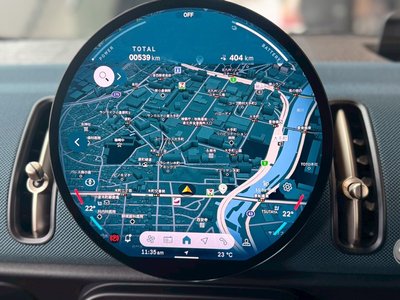 MINI MINI COUNTRYMAN - 8