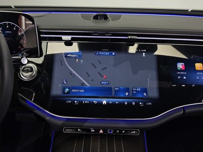 2025 Mercedes-BENZ E-CLASS — миниатюра 24