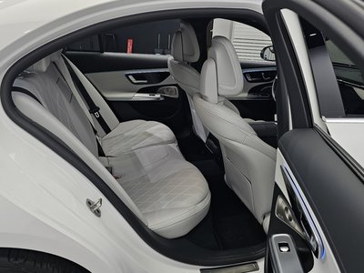 2025 Mercedes-BENZ E-CLASS — миниатюра 18