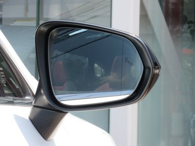 صورة مصغرة 15 لـ 2025 Lexus RX