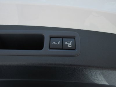 صورة مصغرة 23 لـ 2025 Lexus RX